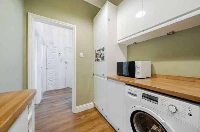 2 Bed Flat for Sale Old Lexden
