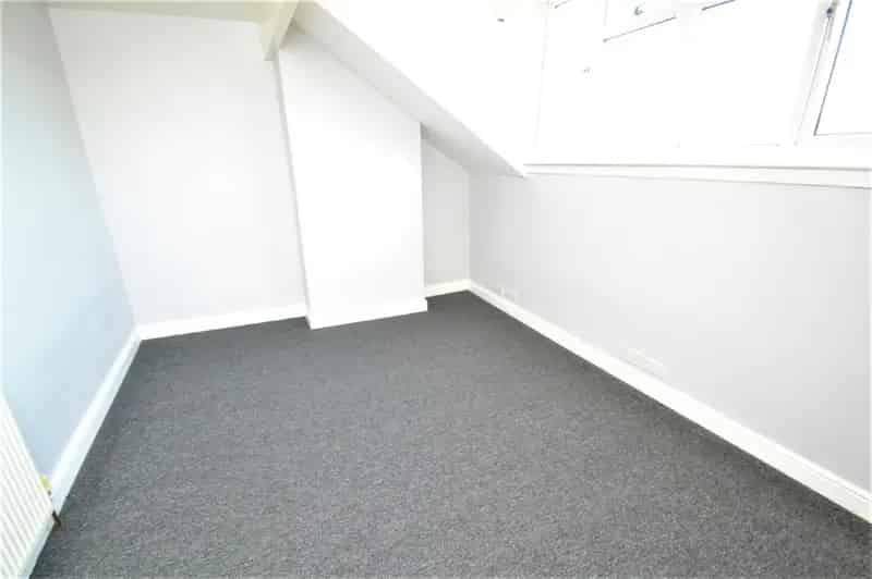 2 Bedroom Terrace House to Rent