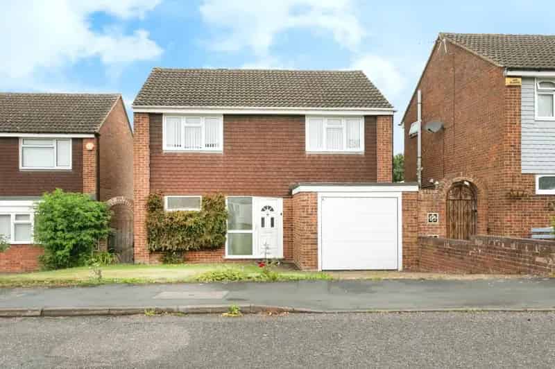 House For Sale , Burleigh Piece, Buckingham, England