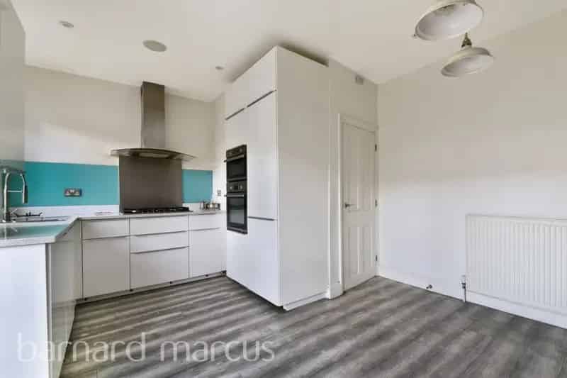 3 Bedroom House in Thornton Heath 841 sq ft