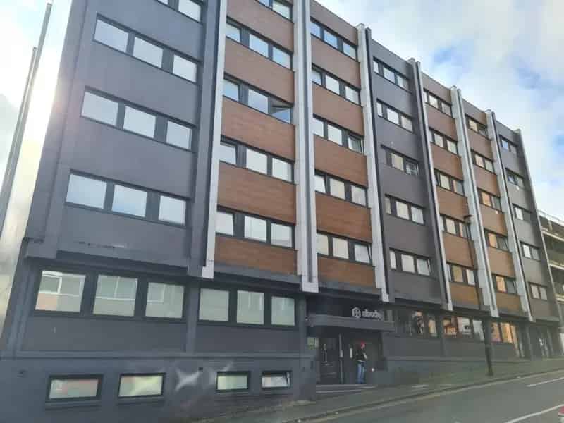 1 Bedroom Flat To Rent