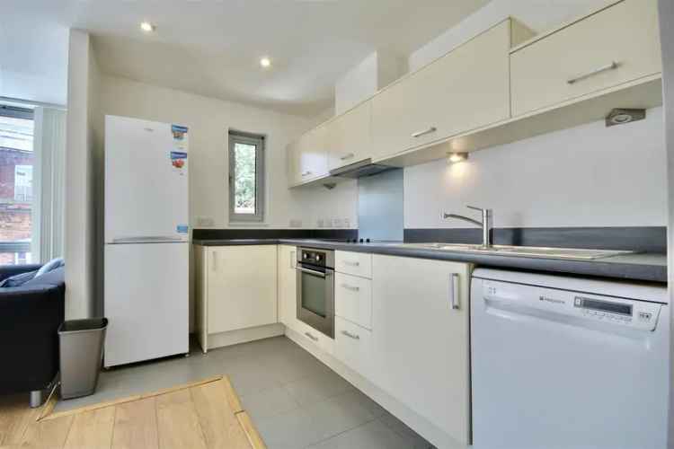 2 Bedroom Furnished Apartment Admiralty Quarter Secure Parking