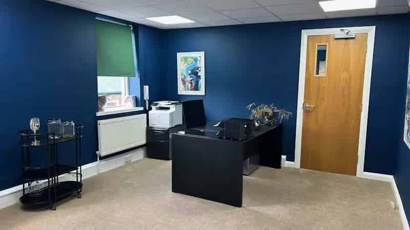Detached Building High Street Sunninghill Class E Use Freehold