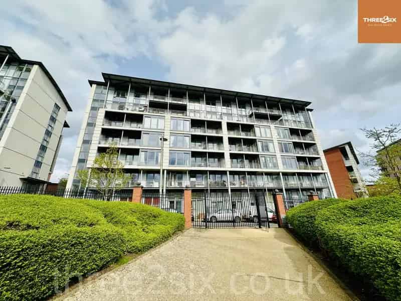 1 Bedroom Apartment for Sale in Park Central