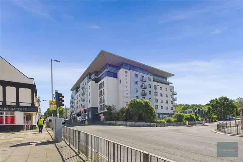 1 Bedroom Penthouse for Sale