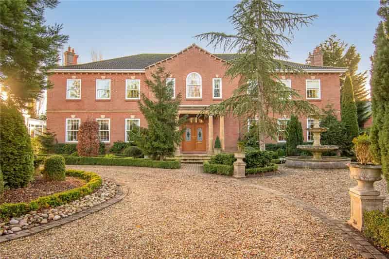 Detached House for sale with 6 bedrooms, Humberston Avenue, Grimsby