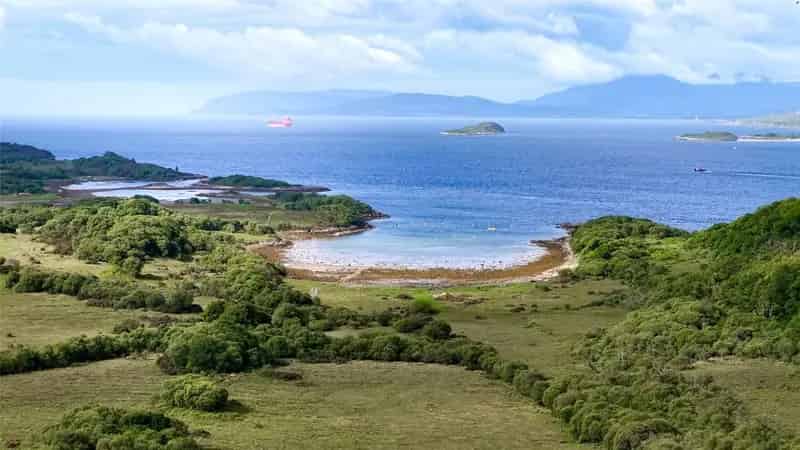 Shenavallie Farm: 381.3 Acres, 5-Bed Farmhouse, Farm Buildings