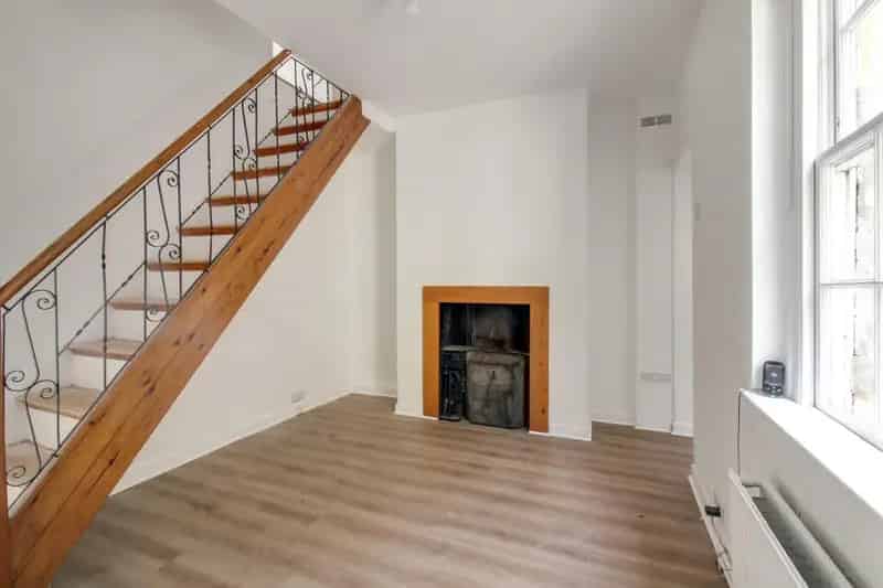 2 bedroom cottage