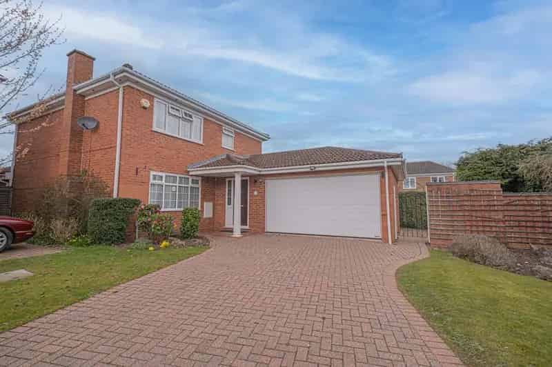 4 Bedroom Detached House for Sale Solihull