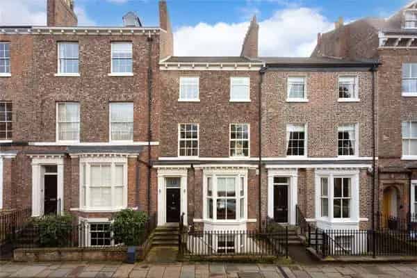 Georgian Townhouse near York City Walls