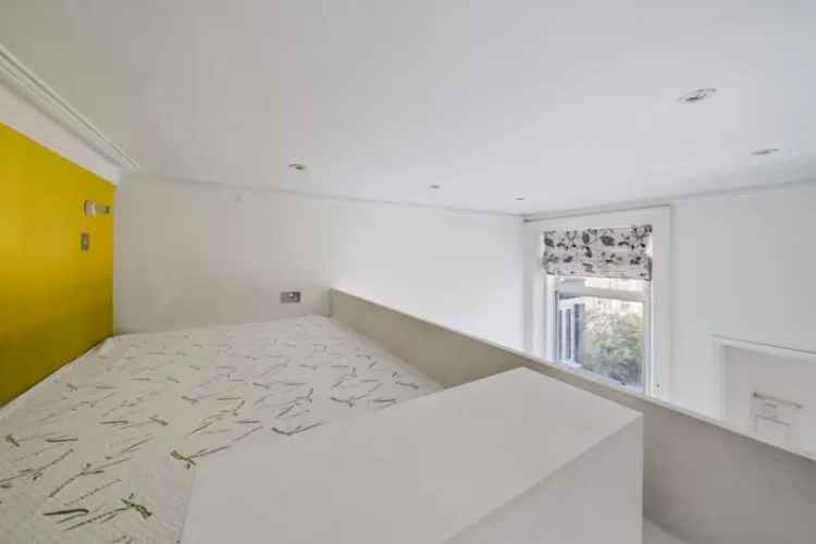 Spacious Property Near West Brompton Station - Ideal for First Time Buyers and Investors