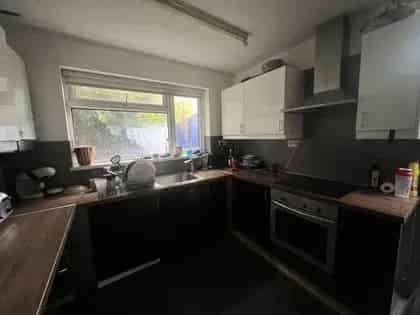 4 Bedroom House Cardiff June 2025