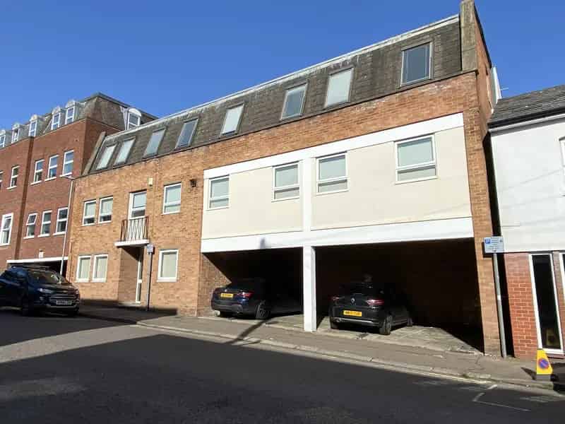 Brentwood Office Space Near Station M25