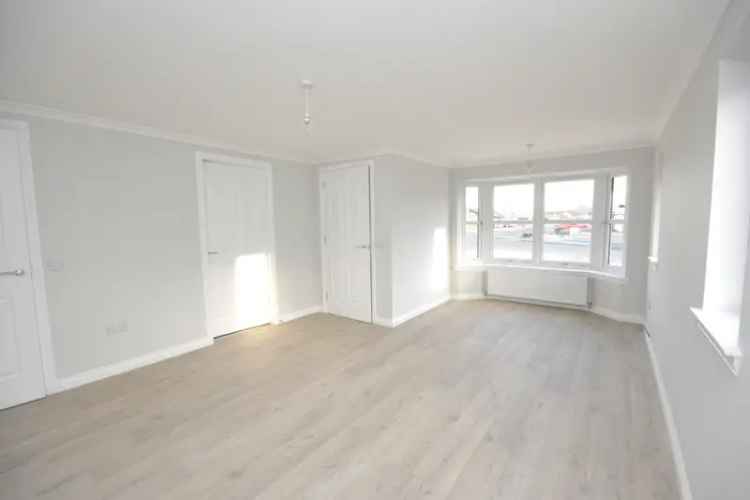 Detached Bungalow Near Falkirk - 2 Double Bedrooms - Modern Kitchen & Shower Room