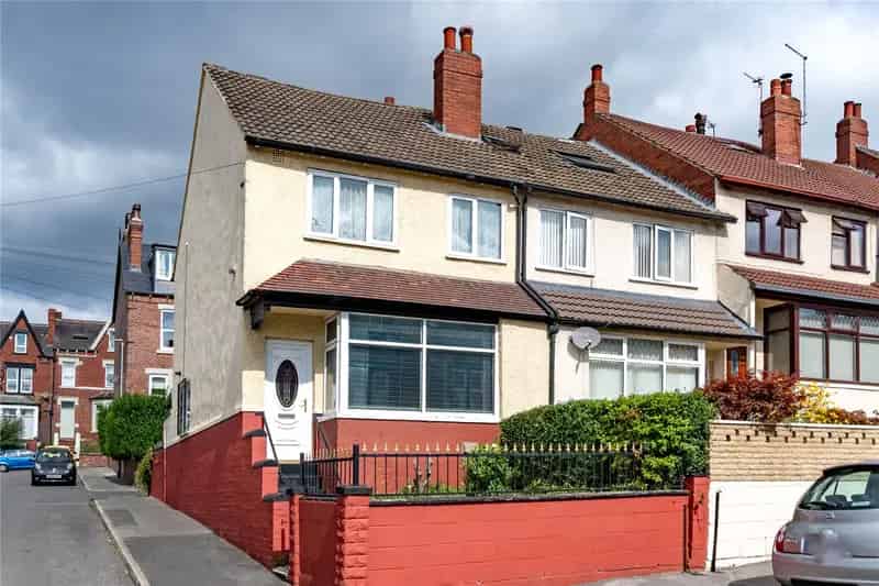 House For Sale , Leeds, England