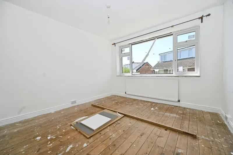 2 bedroom Bungalow
 To Let