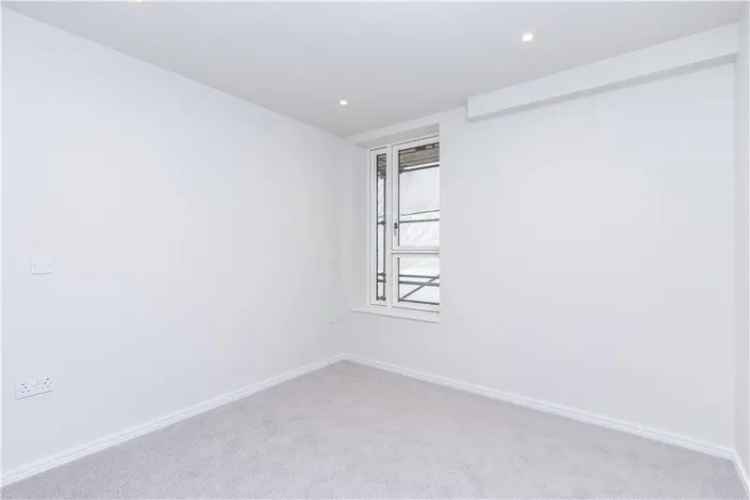 2 Bedroom Apartment Near Bristol Temple Meads