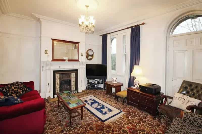 4 Bedroom Detached House For Sale Leeds LS15