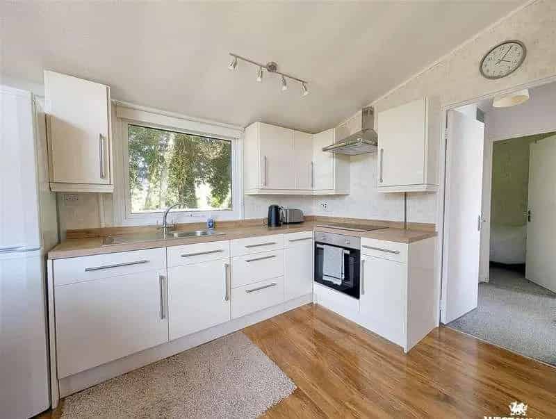 3 Bed Holiday Chalet for Sale Near Llansteffan Beach