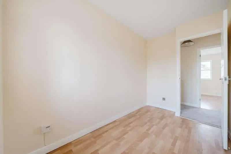 3 Bed Semi-Detached House For Sale Near Bicester Town Centre