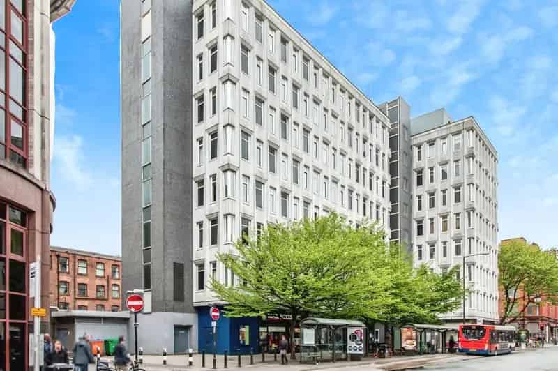 2 Bedroom Flat for Sale Manchester M1 - City Centre Apartment with Parking