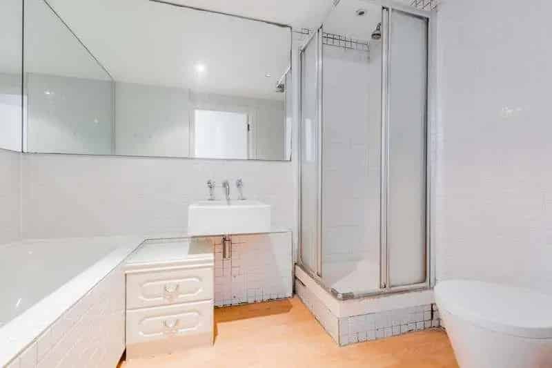 2 Bed Flat for Sale near Stratford