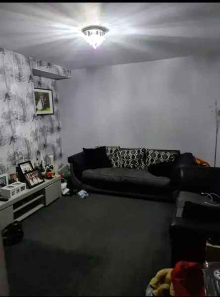 House For Rent in Manchester, England