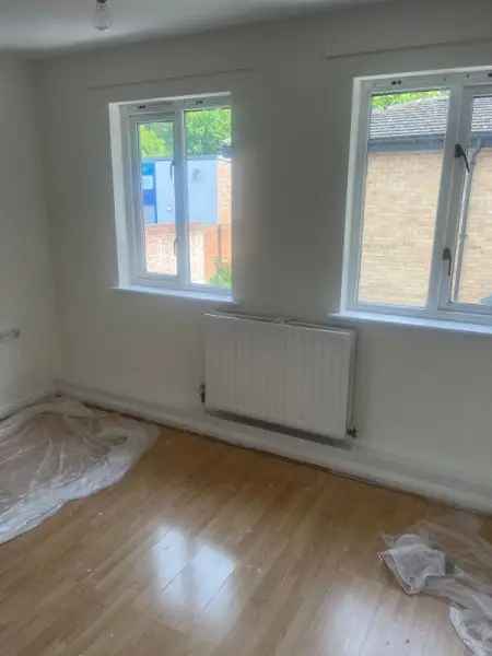 Nice Size Flat near Streatham Common Tooting Broadway