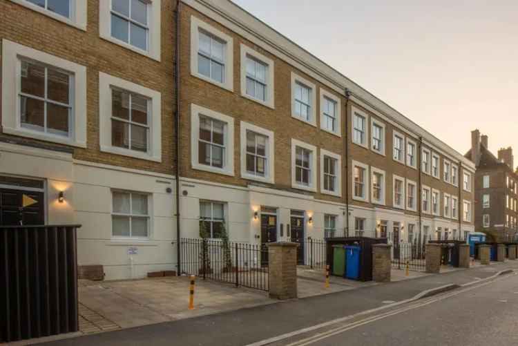 Shared House Double Room - Newly Refurbished