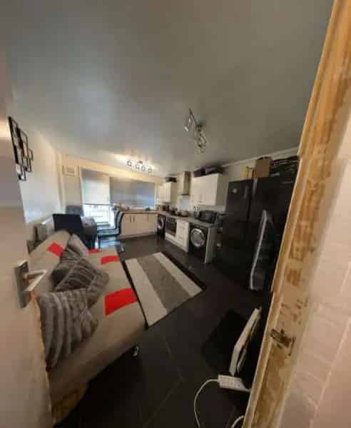 Flat near Leytonstone and Leyton Stations Close to Westfield Stratford