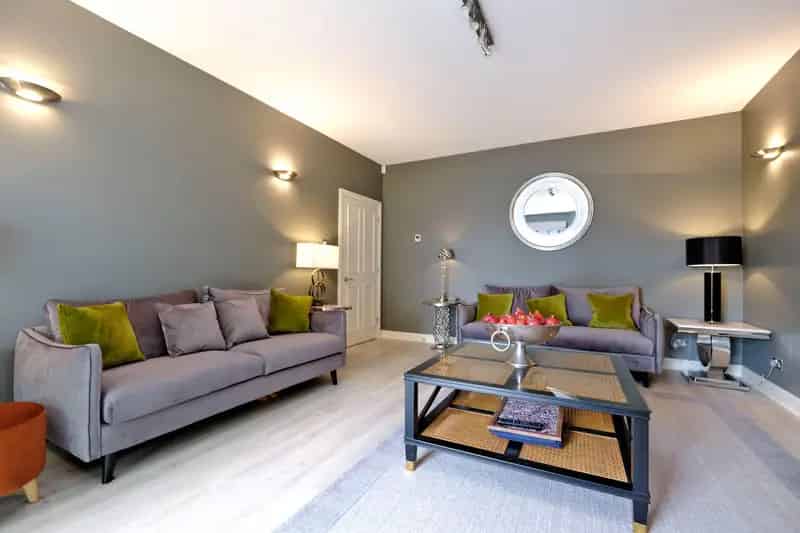Luxury West End Apartment - High Quality Finish and Generous Proportions