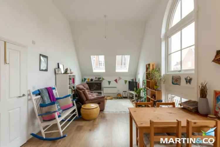 1 Bedroom Flat For Sale Near Hospital and Train Station