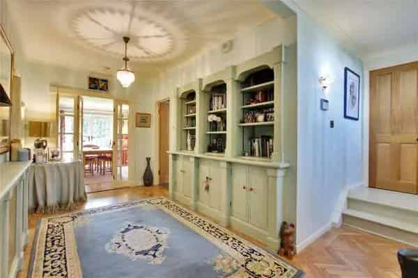 Family Home in Sevenoaks with Impressive Gardens and Ample Parking