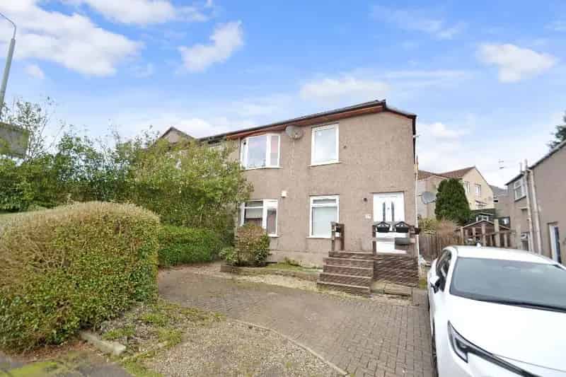2 Bedroom Flat for Sale in Scotland