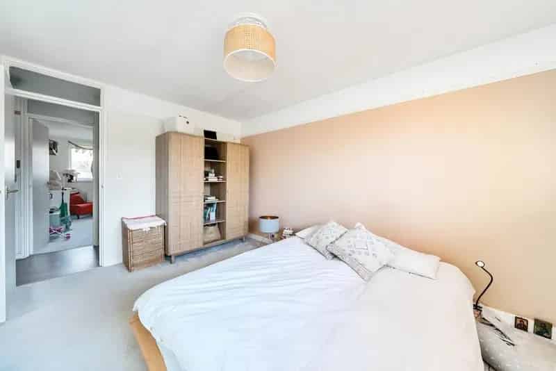 3-Bedroom Apartment Near Queens Road Peckham