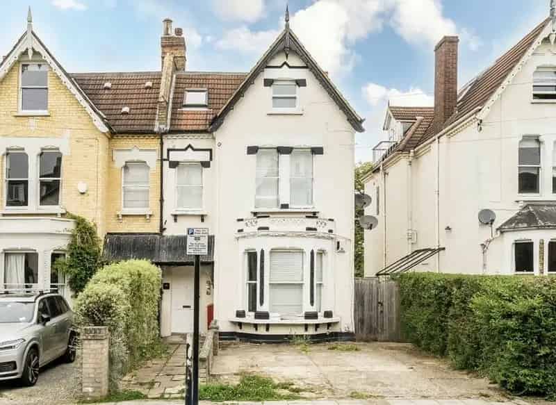 One Double Bedroom Apartment Streatham
