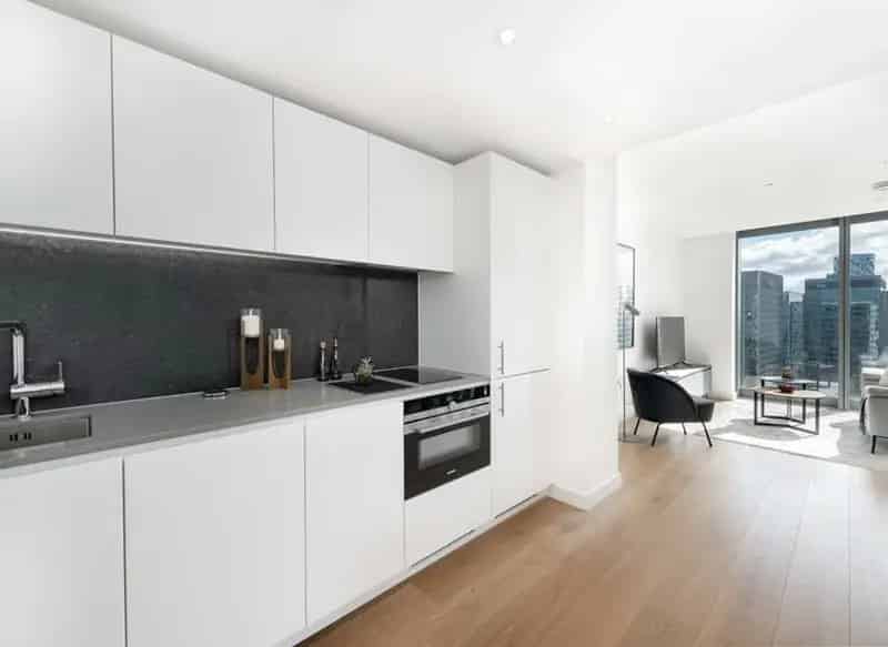 Landmark Pinnacle Luxury Apartment Canary Wharf