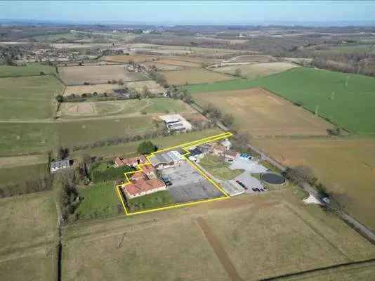 Greets Farm Property for Sale Near York