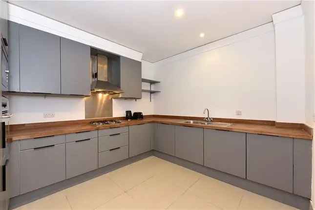 Flat for sale in Victoria Street, London SW1H