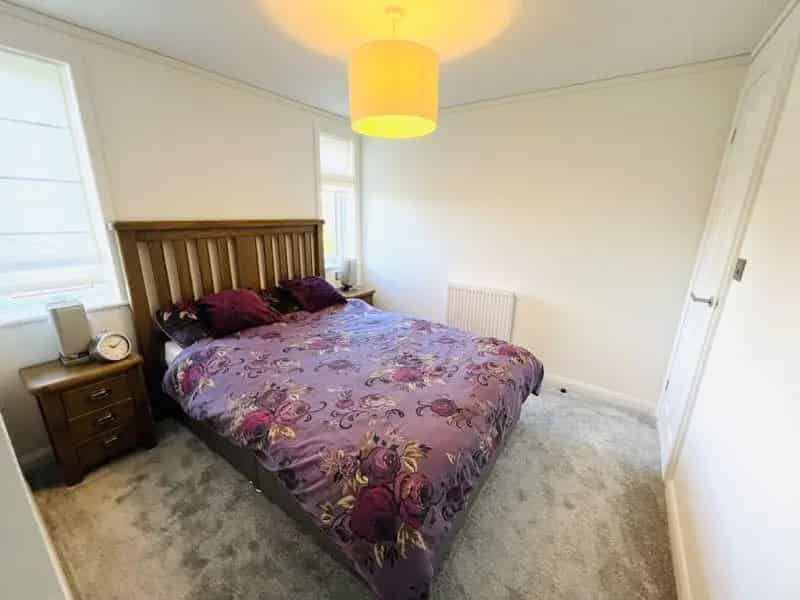 2 Bedroom Park Home for Sale