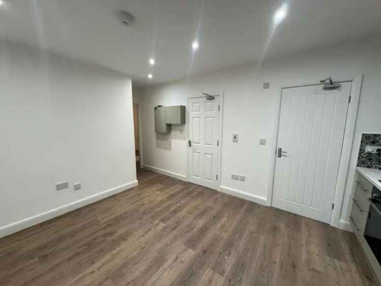Modern 2 Bedroom Apartment Sheldon Zero Deposit Available