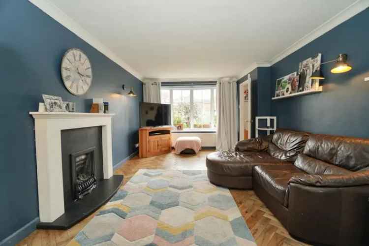 3 Bedroom Detached House To Let Easingwold