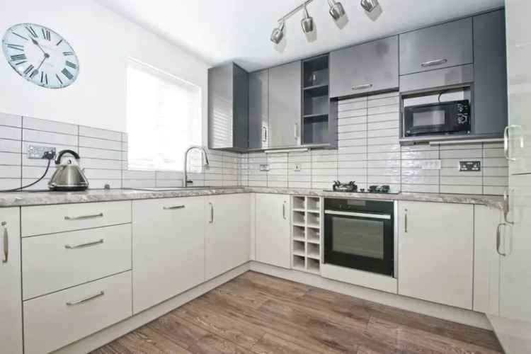 3 Bed End Terrace House Talbot Green