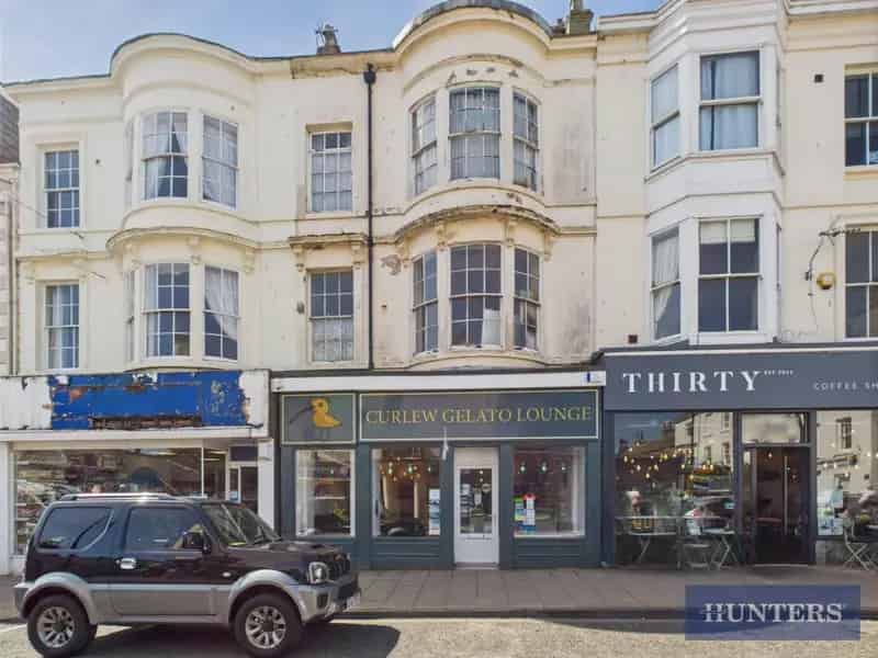 5 Bedroom Commercial Property For Sale