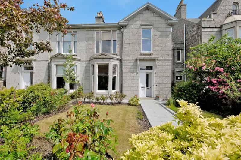 5 Bedroom Granite House West End Aberdeen