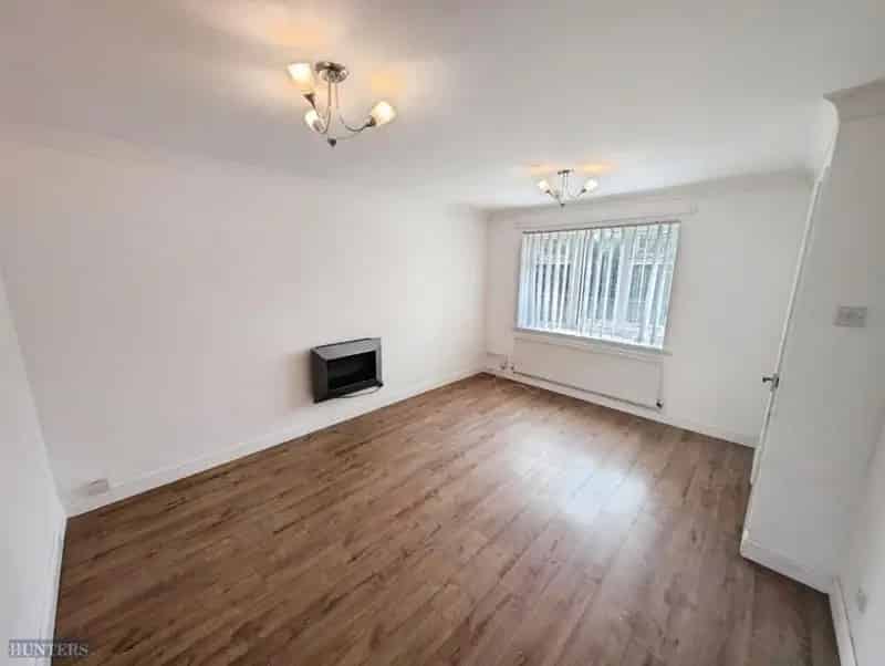 3 Bed Semi-Detached House for Sale