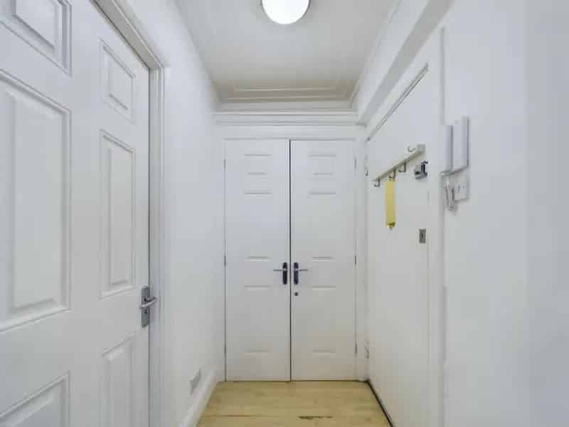Studio Flat for Sale in Westminster Central London