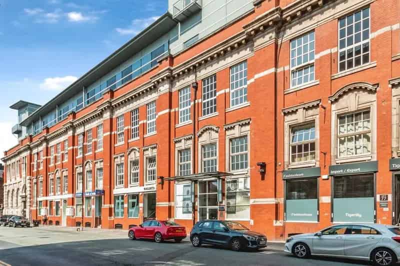 2 Bedroom Flat to Rent Manchester M1 Northern Quarter Duplex Apartment