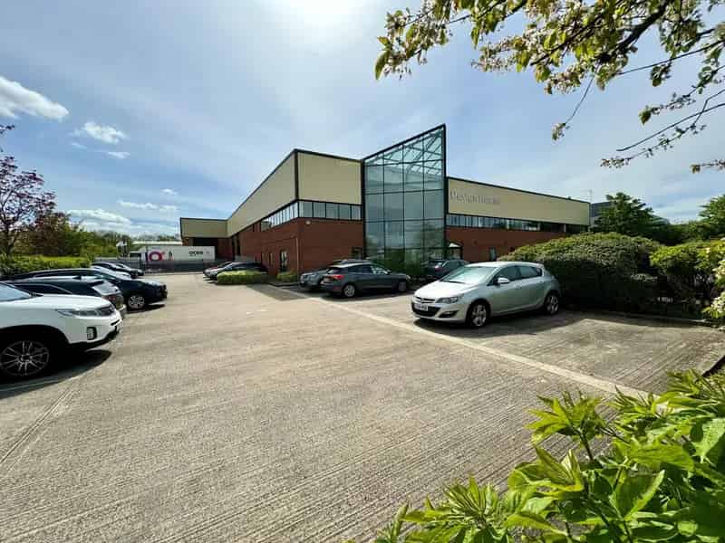 Industrial Building For Sale or Lease in Northampton