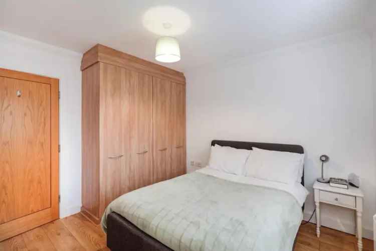 2 Bed Flat for Sale near York City Walls